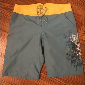 Ladies North Face Board Shorts Size 8
